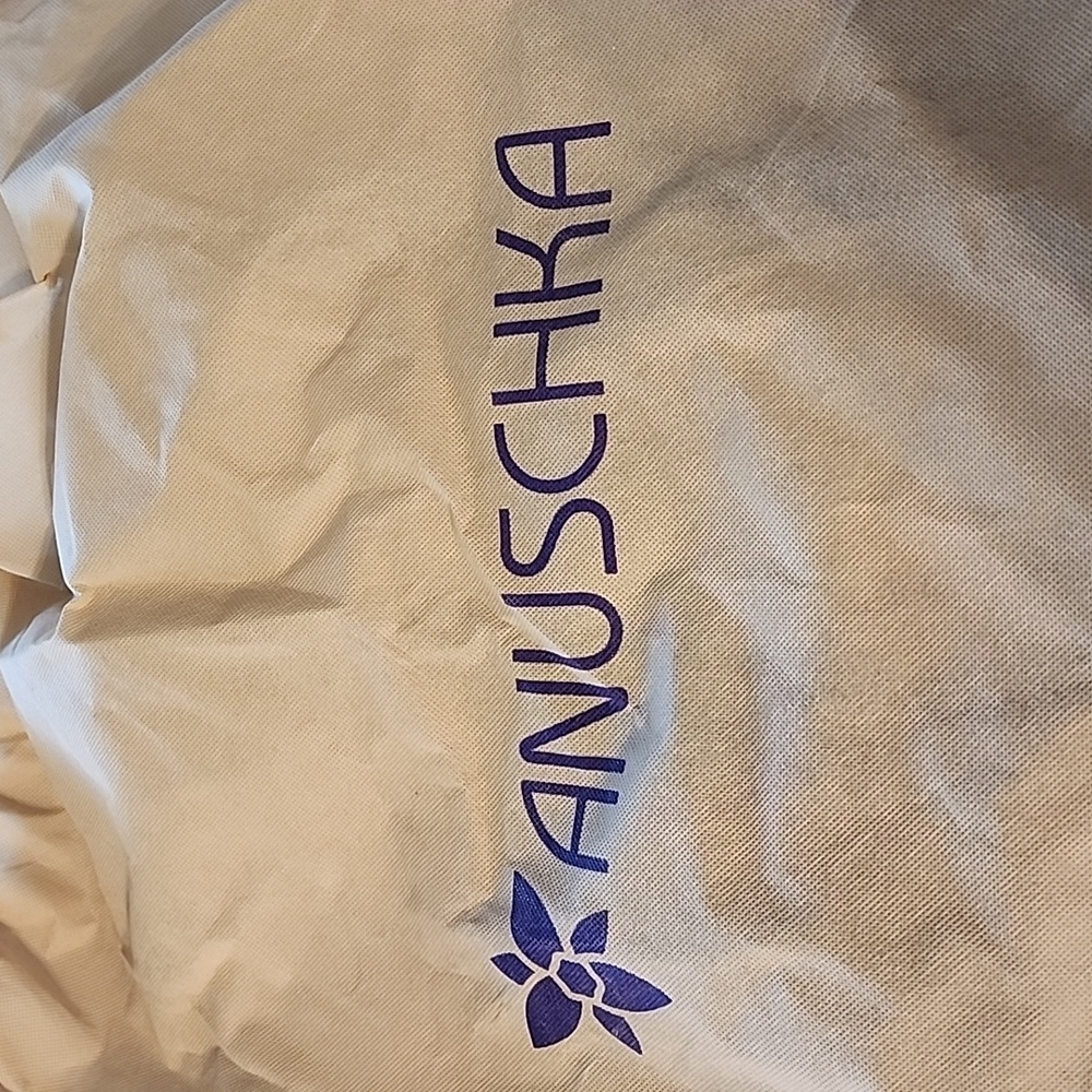 Anuschka handbag